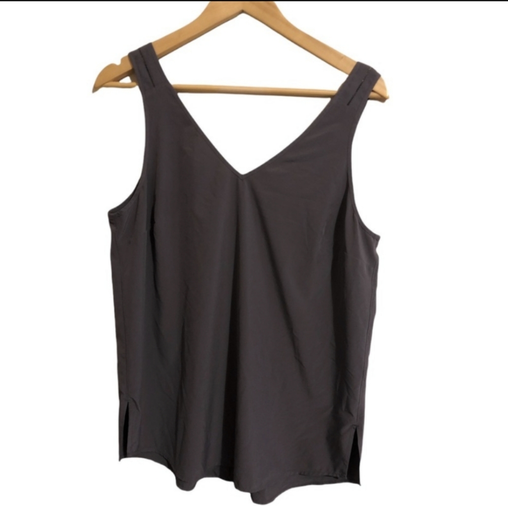 Athleta "Voyager" Tank Top Size M
